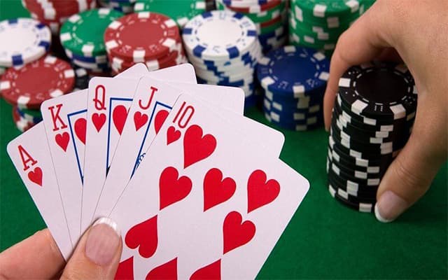 Cách xếp thứ tự bài poker chi tiết cho người mới 1